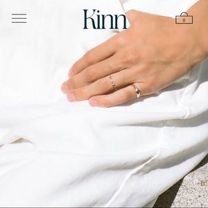 Kinn Studio Petite signet ring 14k solid gold